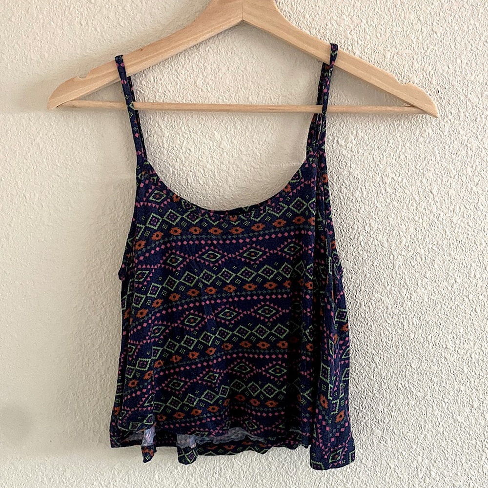 Heart & Hips | Flowy crop top